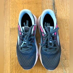 Brooks Ghost Max 8.5 sneakers